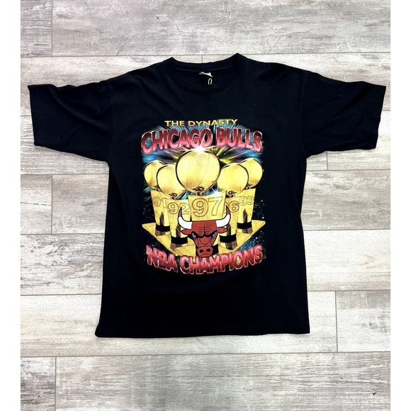 Vintage 1997 Chicago Bulls 'The Dynasty' NBA Champions Rap Tee Size XXL